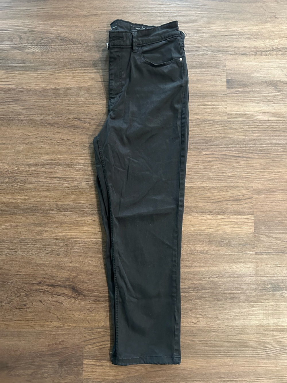 Guess Black Skinny Stretch Cropped Jeans with Branded Waist Tab